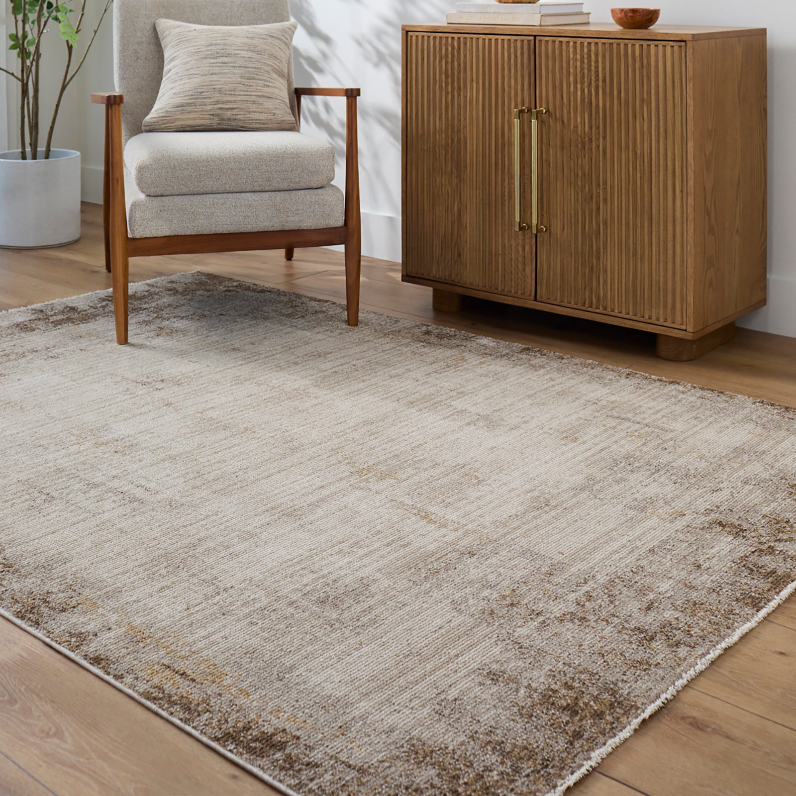 SARI Galey Alix x Livabliss Abstract Modern Marble Brown/Cream Area Rug