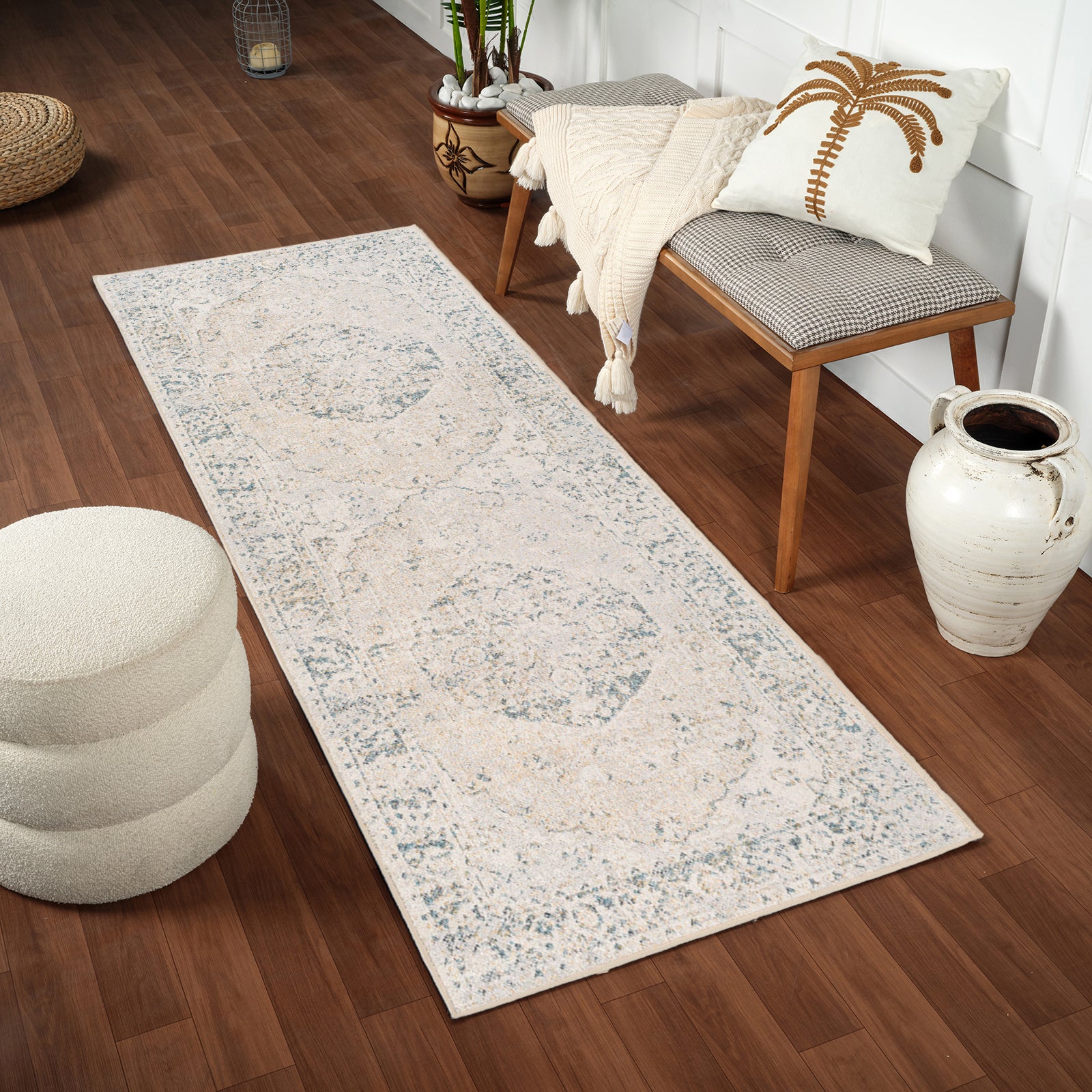 AMAYRA Machine Washable Vintage Area Rug