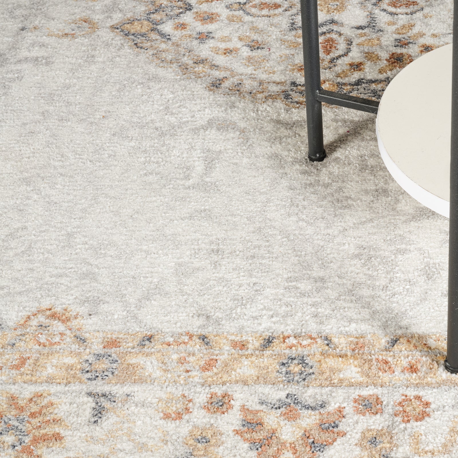 DEEPIKA Machine Washable Vintage Area Rug