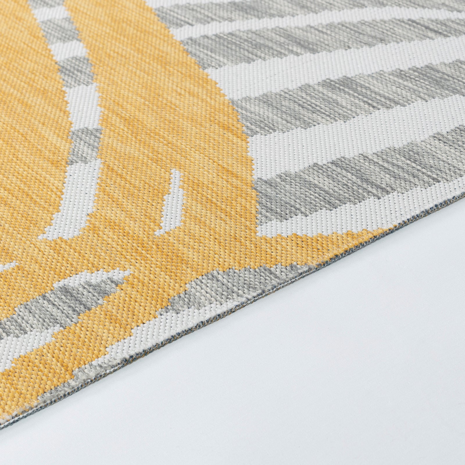 MOUNA In- /Outdoor Rug