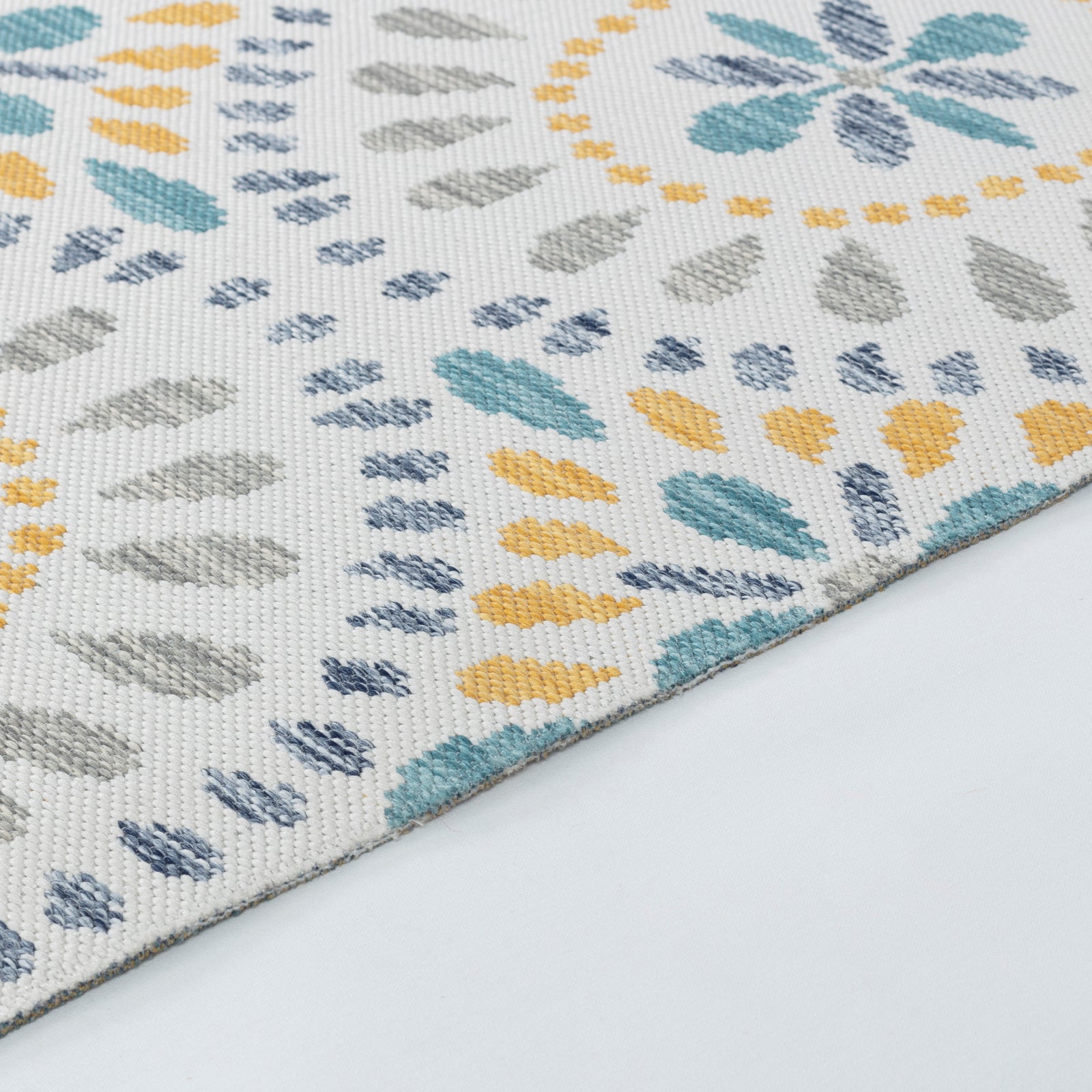 DHENA In- /Outdoor Rug