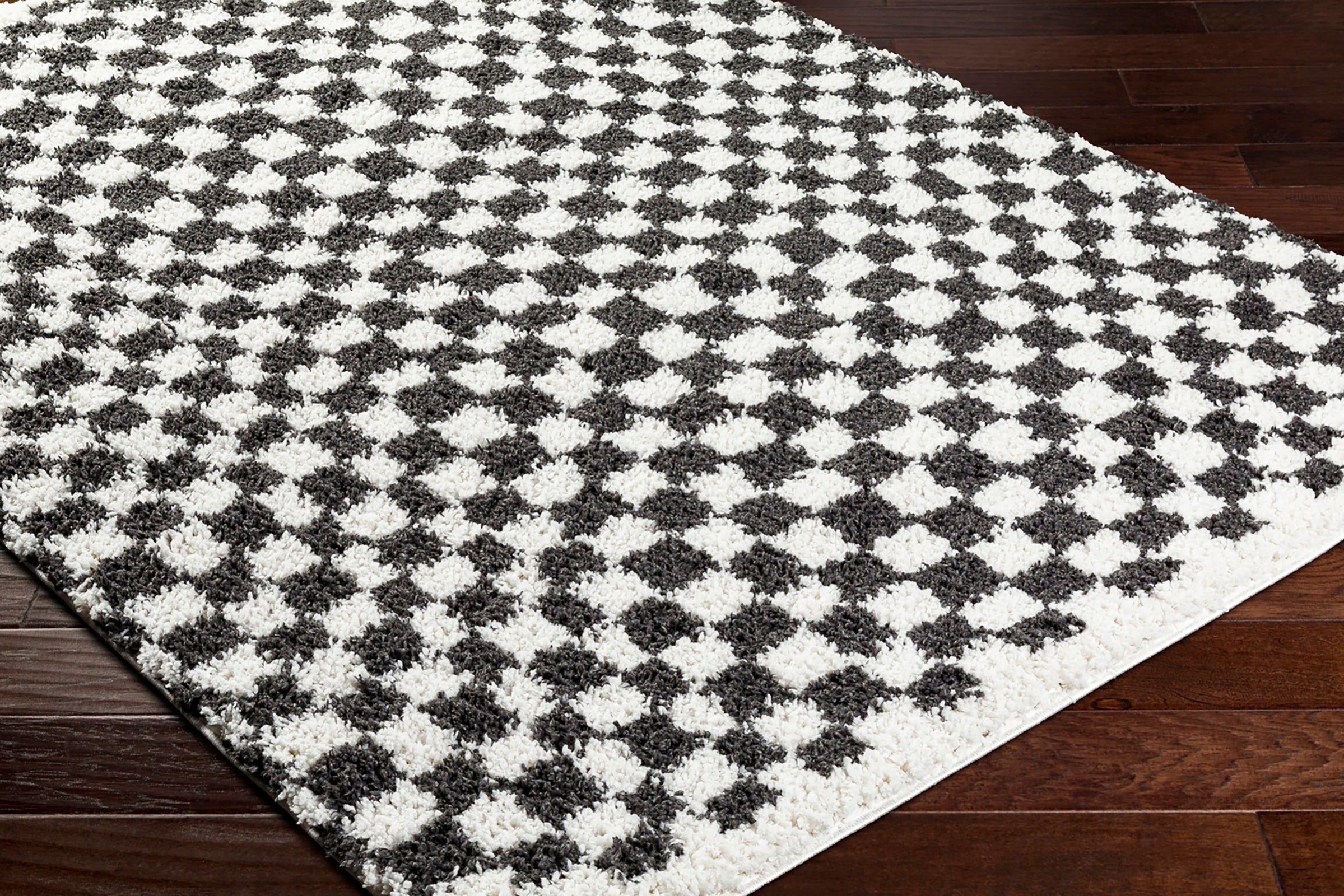 KITTU Modern Shaggy Checkered Area Rug