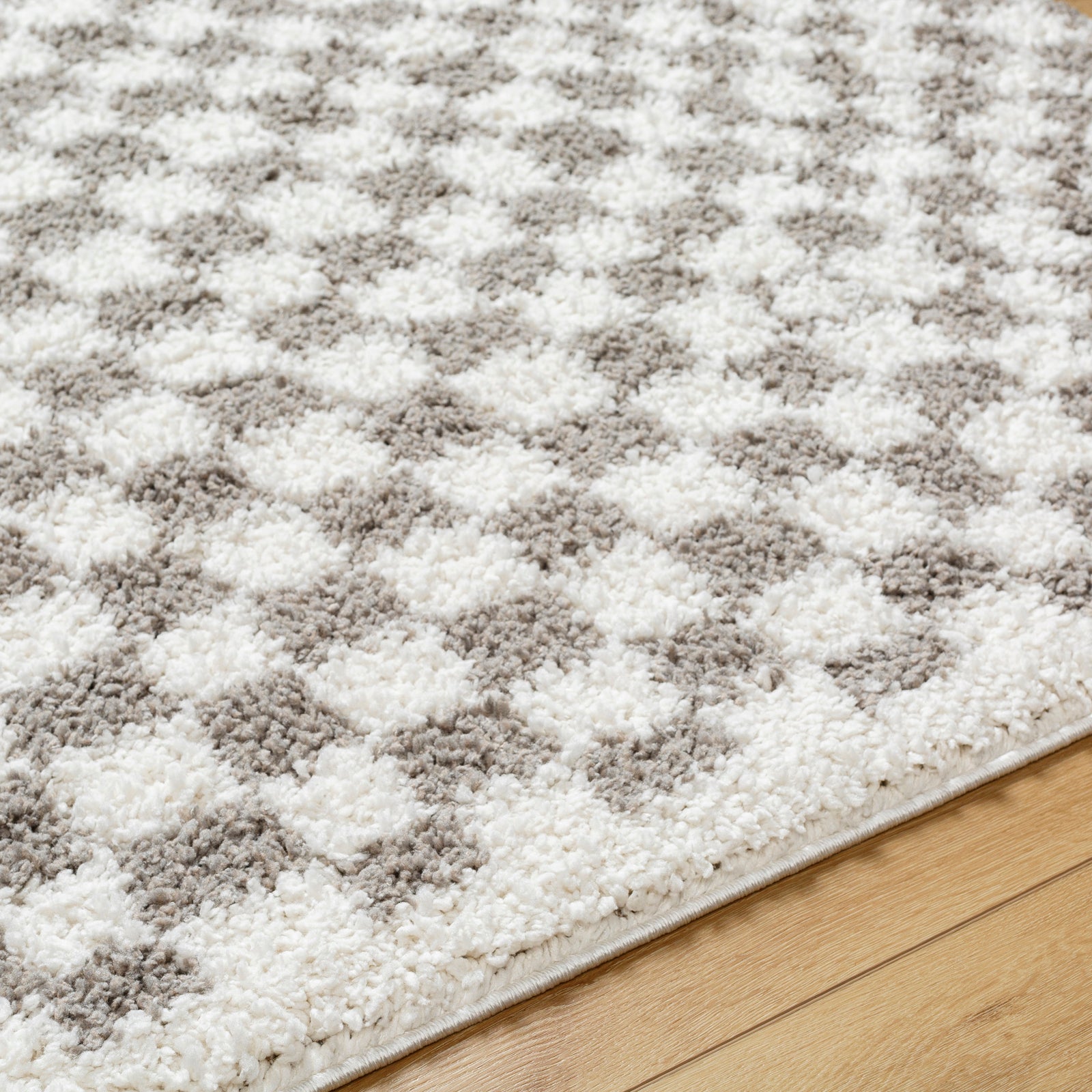 KITTU Modern Shaggy Checkered Area Rug