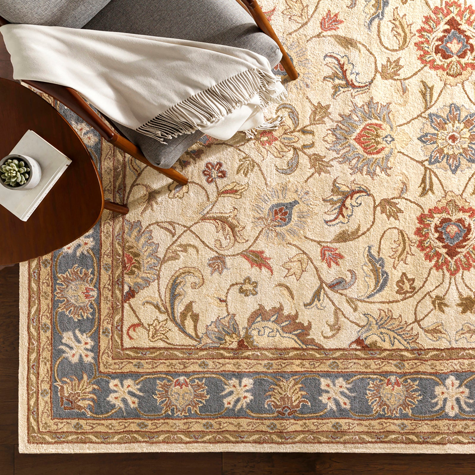 ANJALI Hand-Tufted Traditional Wool Tan Area Rug