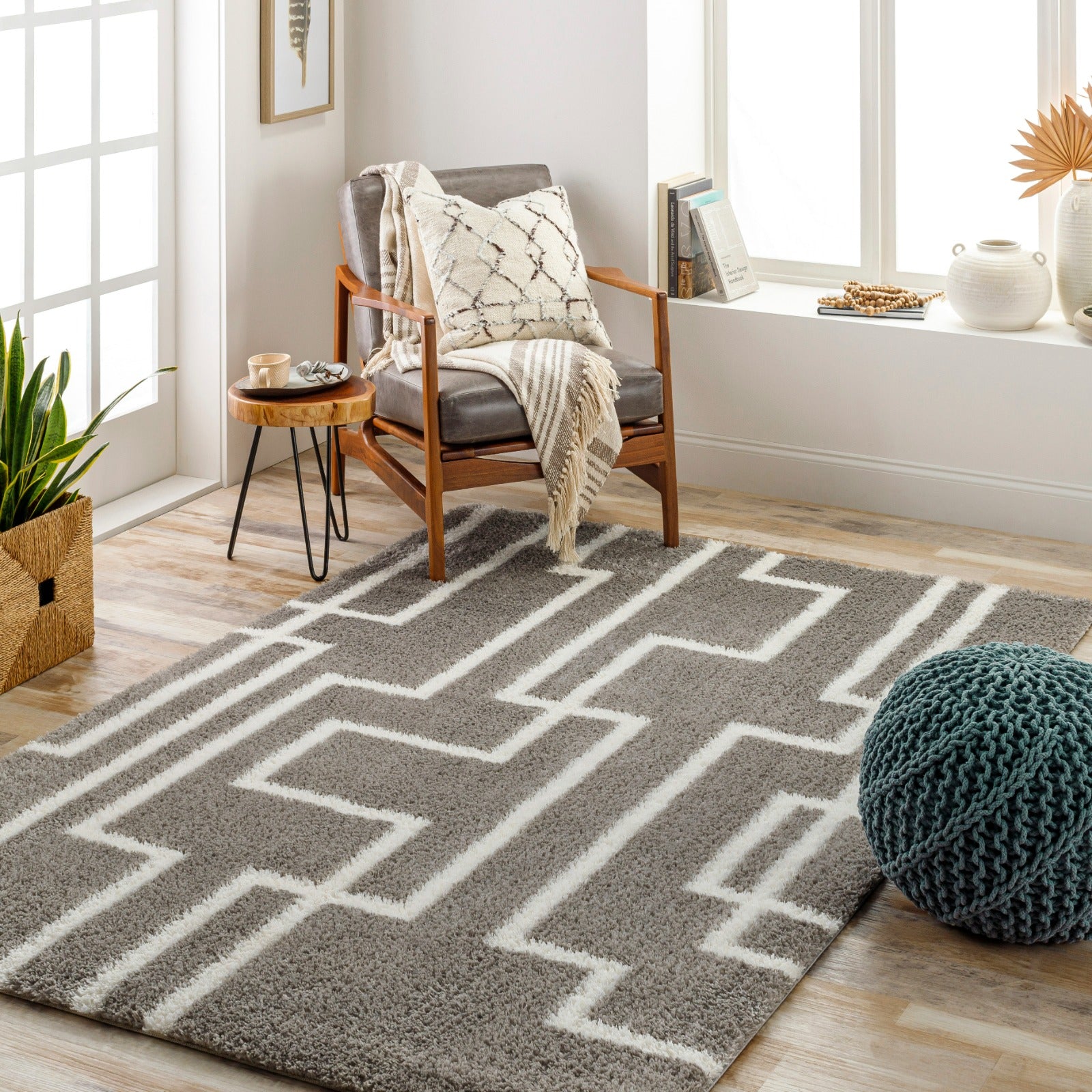 SCARLETT Modern Shaggy Area Rug