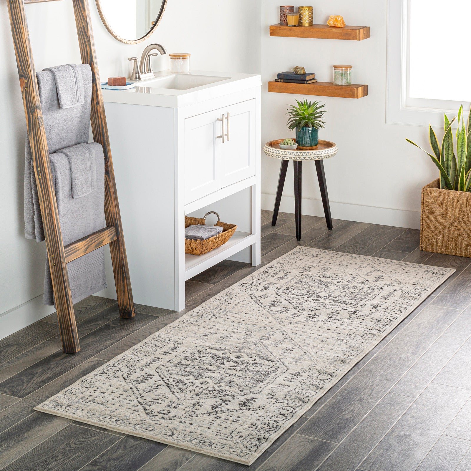 CALIX Oriental Vintage Runner Rug