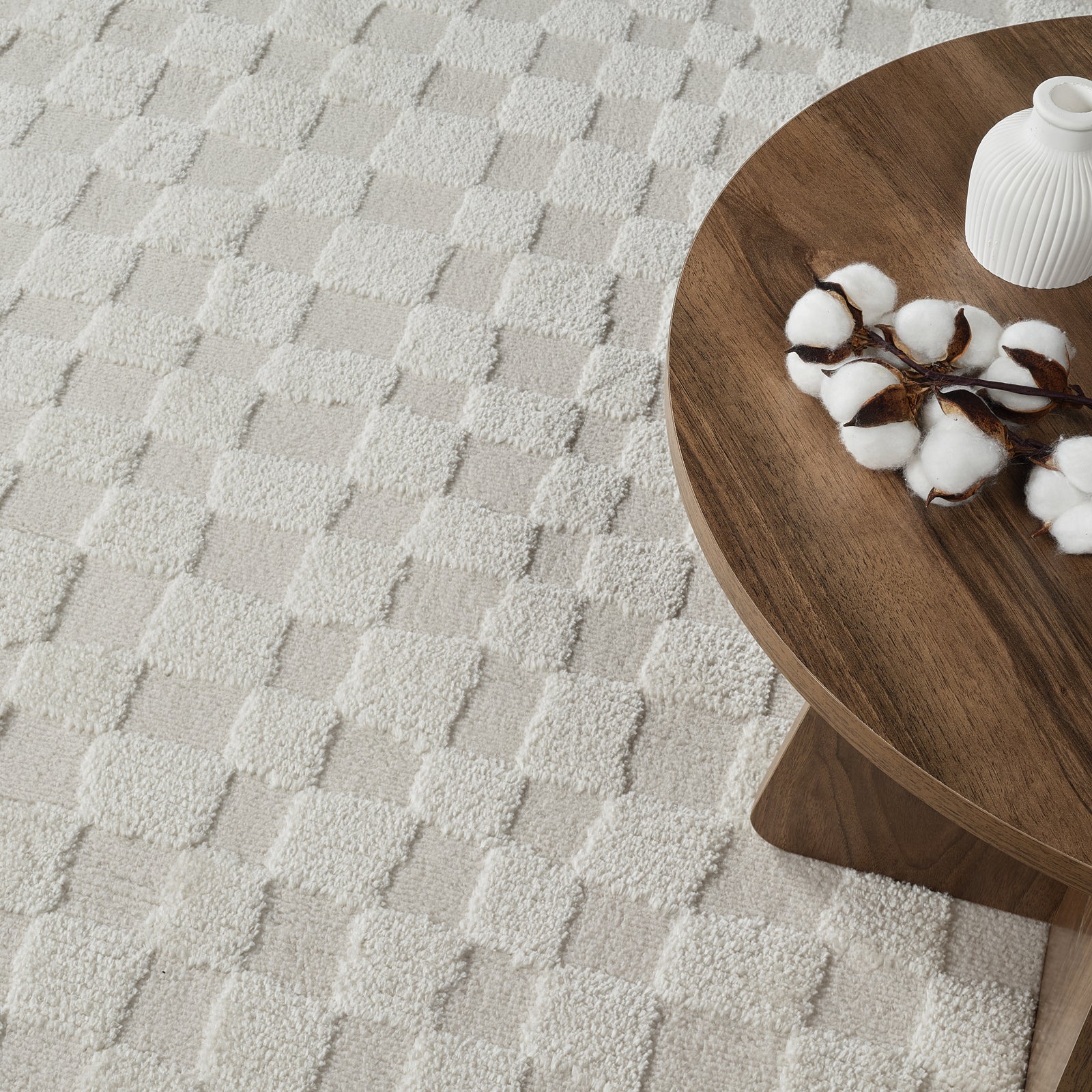 IRINA Skandi Checkered Area Rug