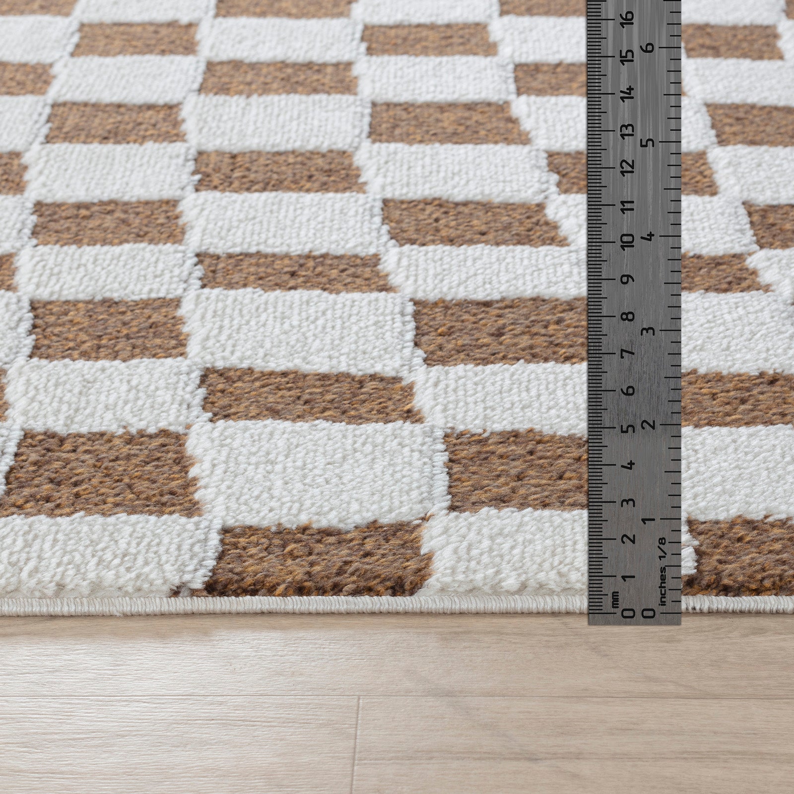 IRINA Skandi Checkered Area Rug