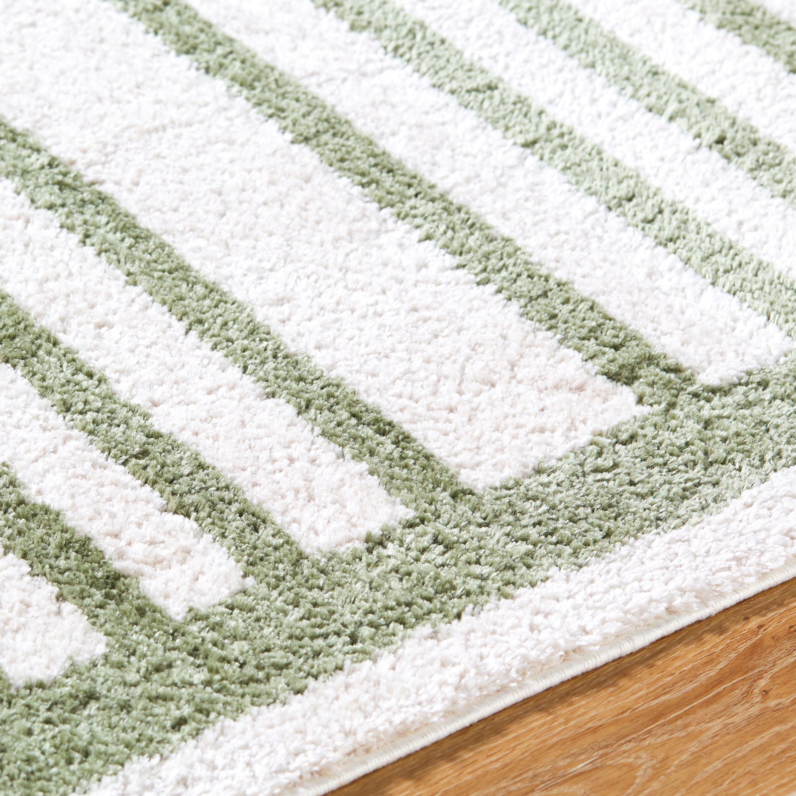 LUCILE Machine Washable Modern Shaggy Grass Green Area Rug