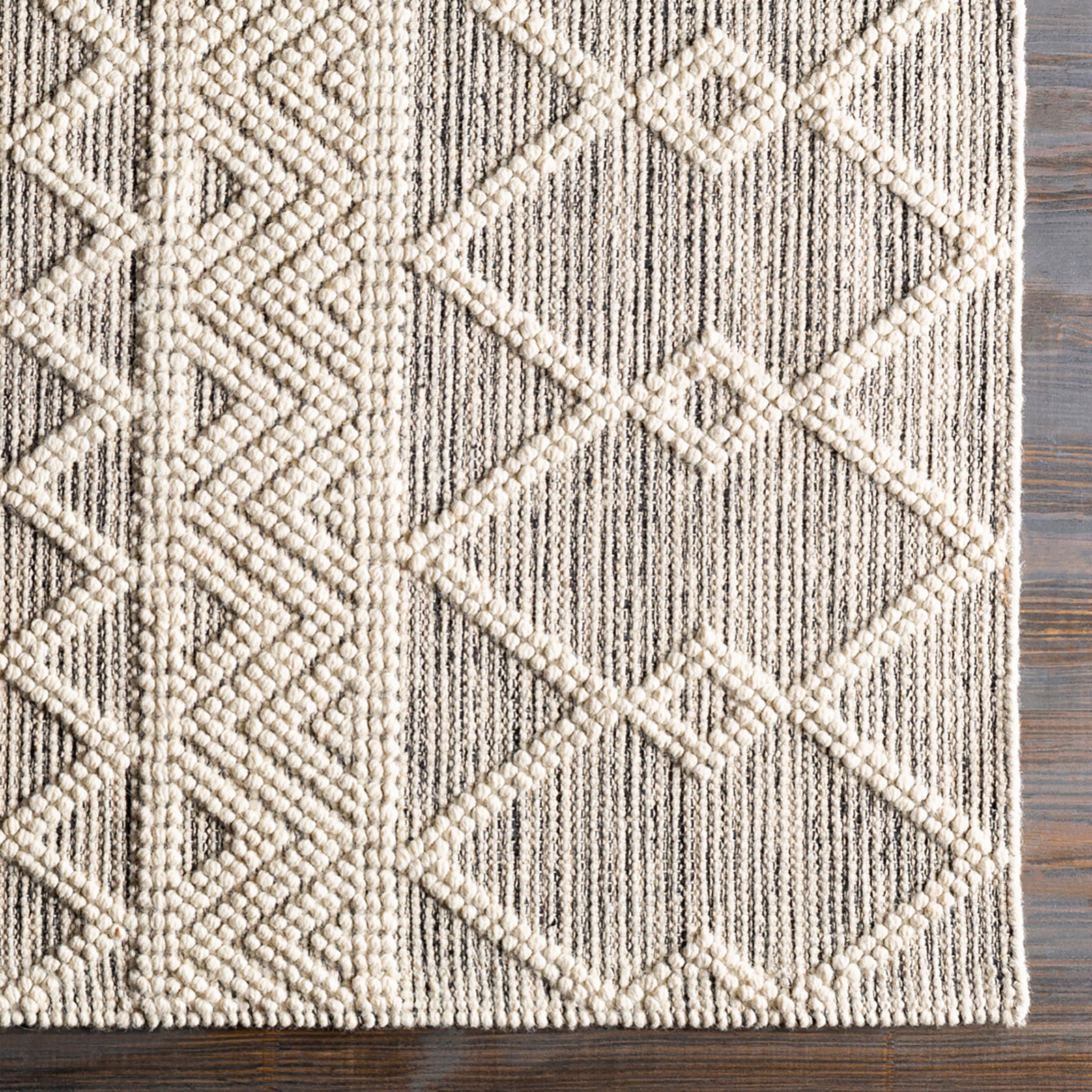 ISHANI Hand-Woven Global Wool Charcoal Runner Rug