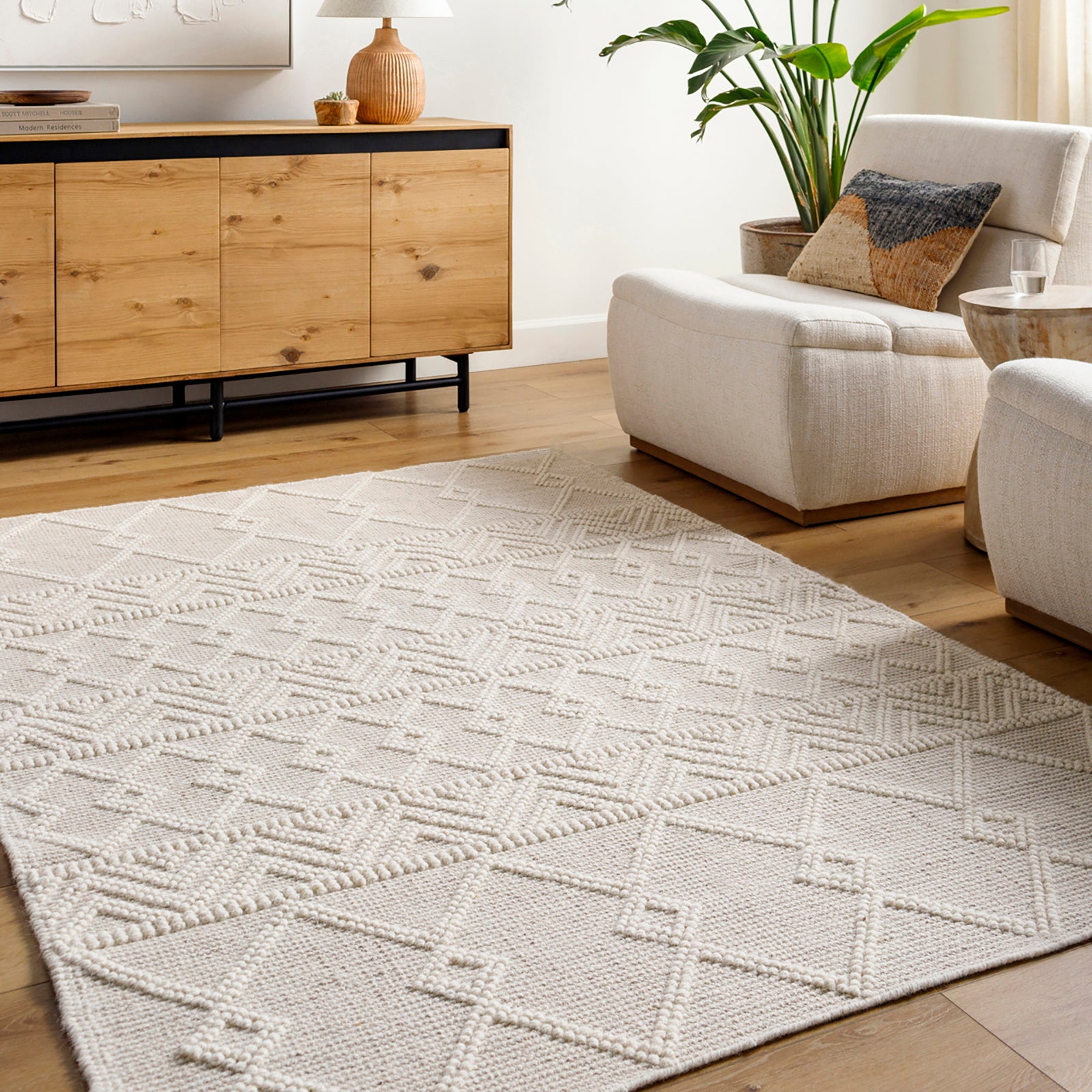 ISHANI Hand-Woven Global Wool Beige Area Rug