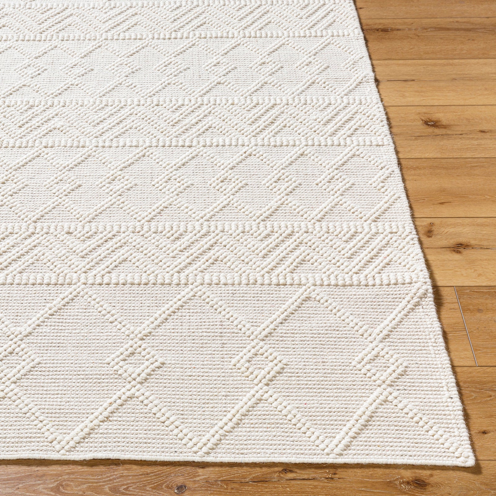 ISHANI Hand-Woven Global Wool Beige Area Rug