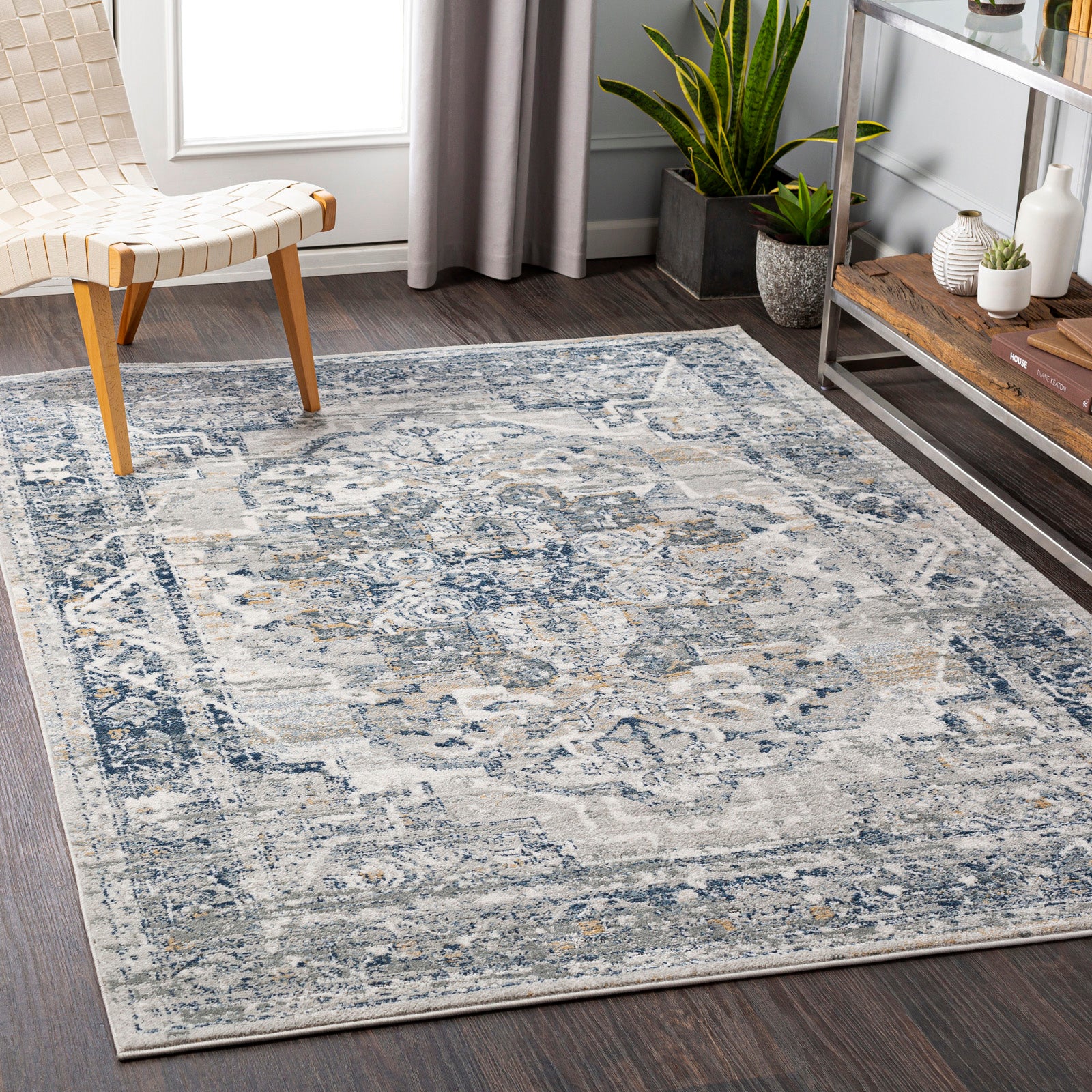 ISABELLA Oriental Vintage Area Rug