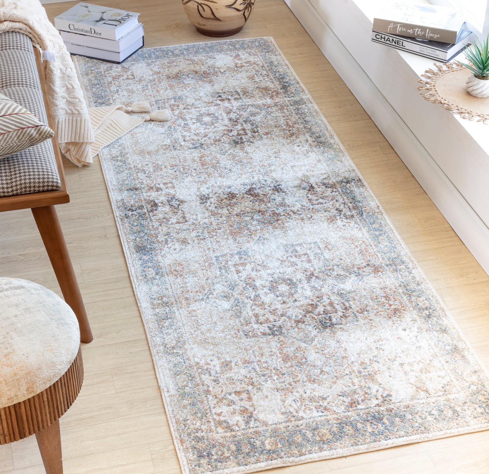 ALORA Machine Washable Vintage Area Rug