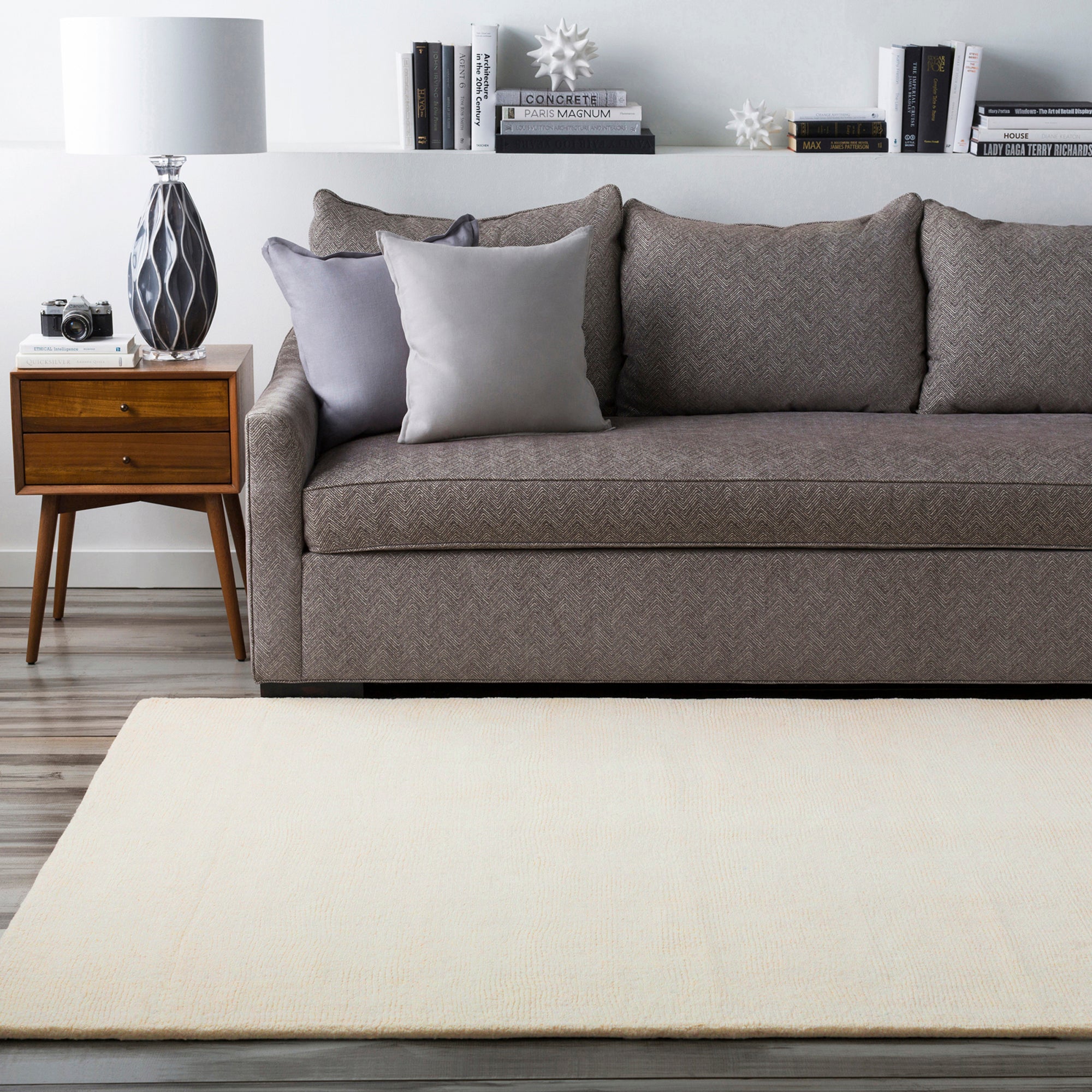 MITHILA Hand-Loomed Modern Wool Cream Area Rug