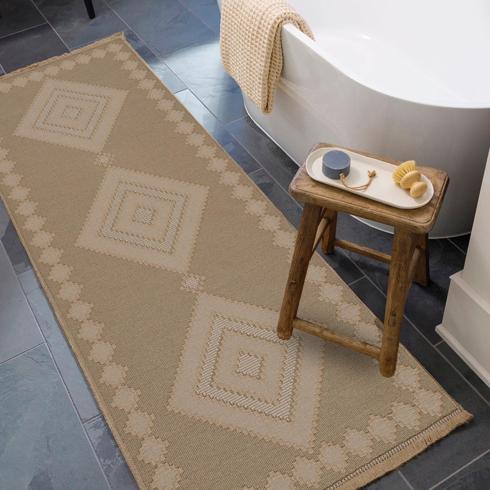 KEYURI Machine Washable Jute Boho Area Rug