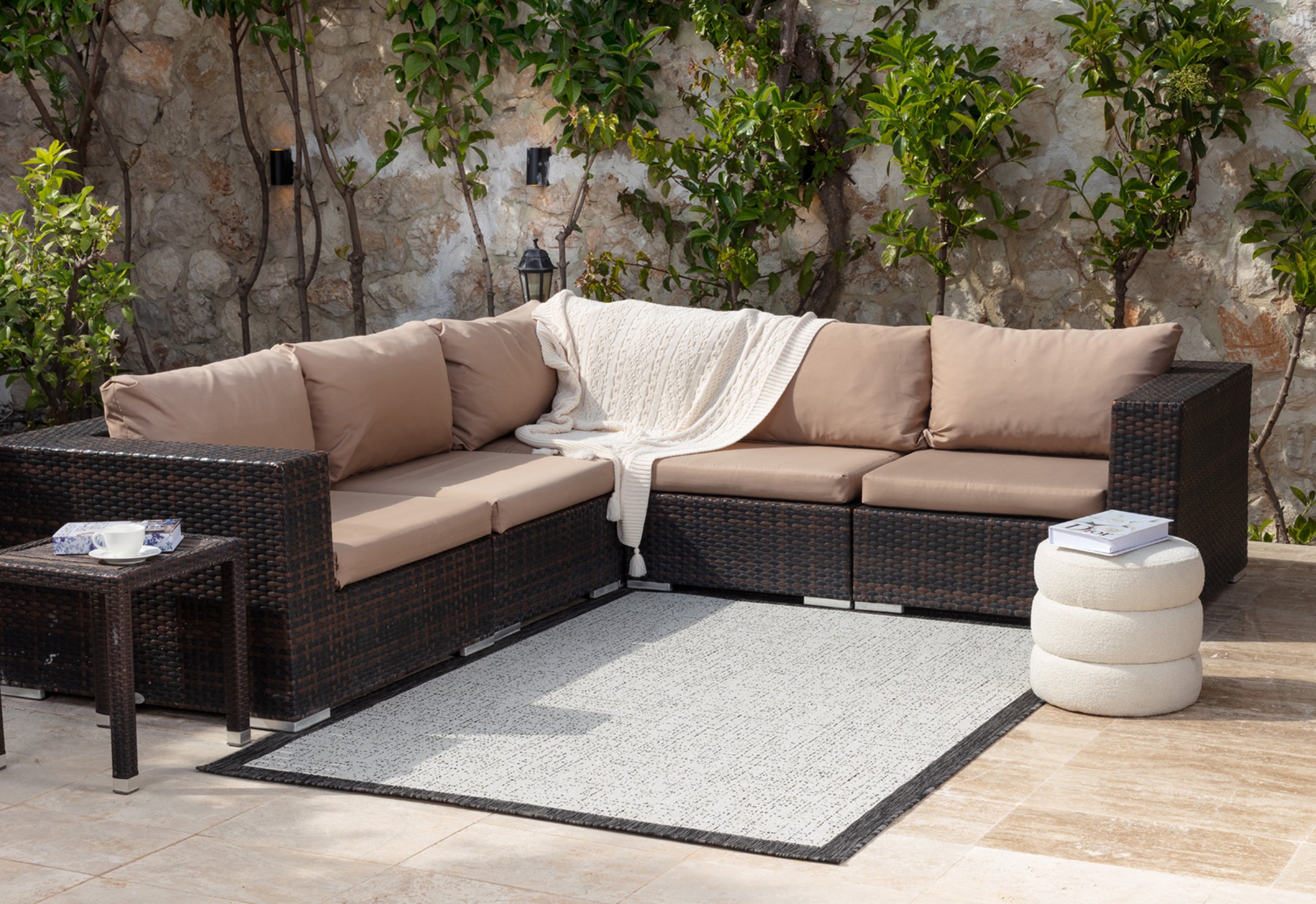 JODY In- /Outdoor Rug