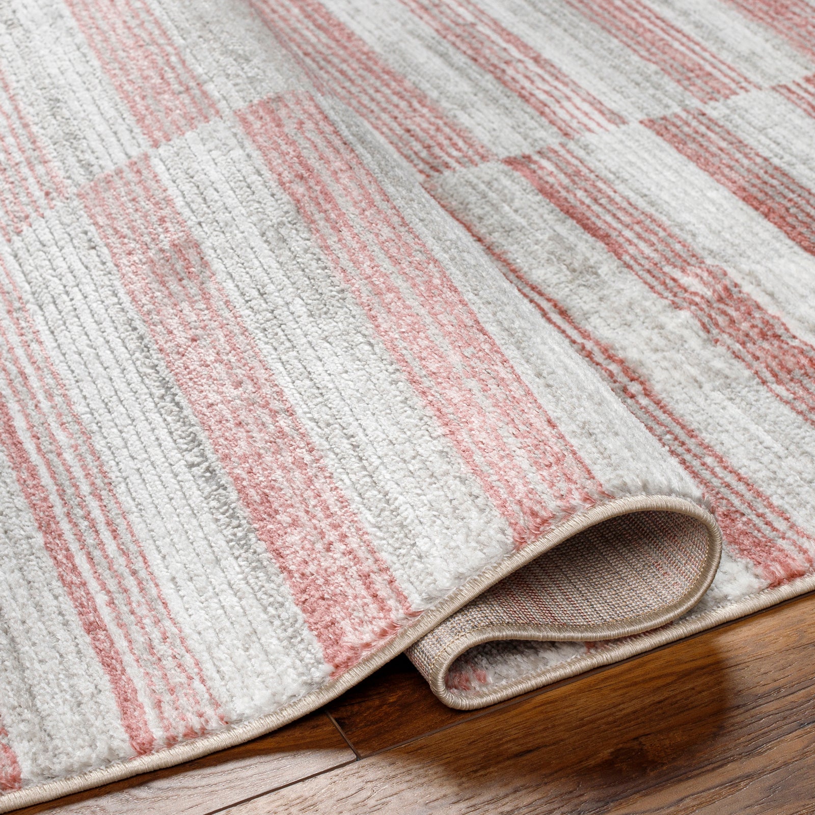 JONTHAN Scandi Modern Coral Area Rug