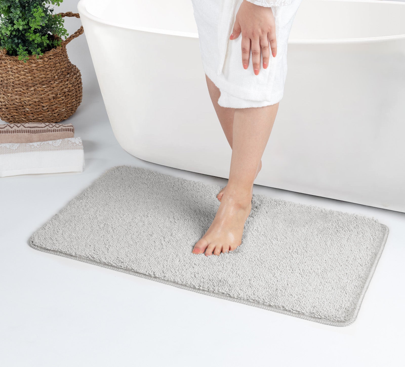 JUNE Machine Washable Anti-Slip Bathroom Area Rug