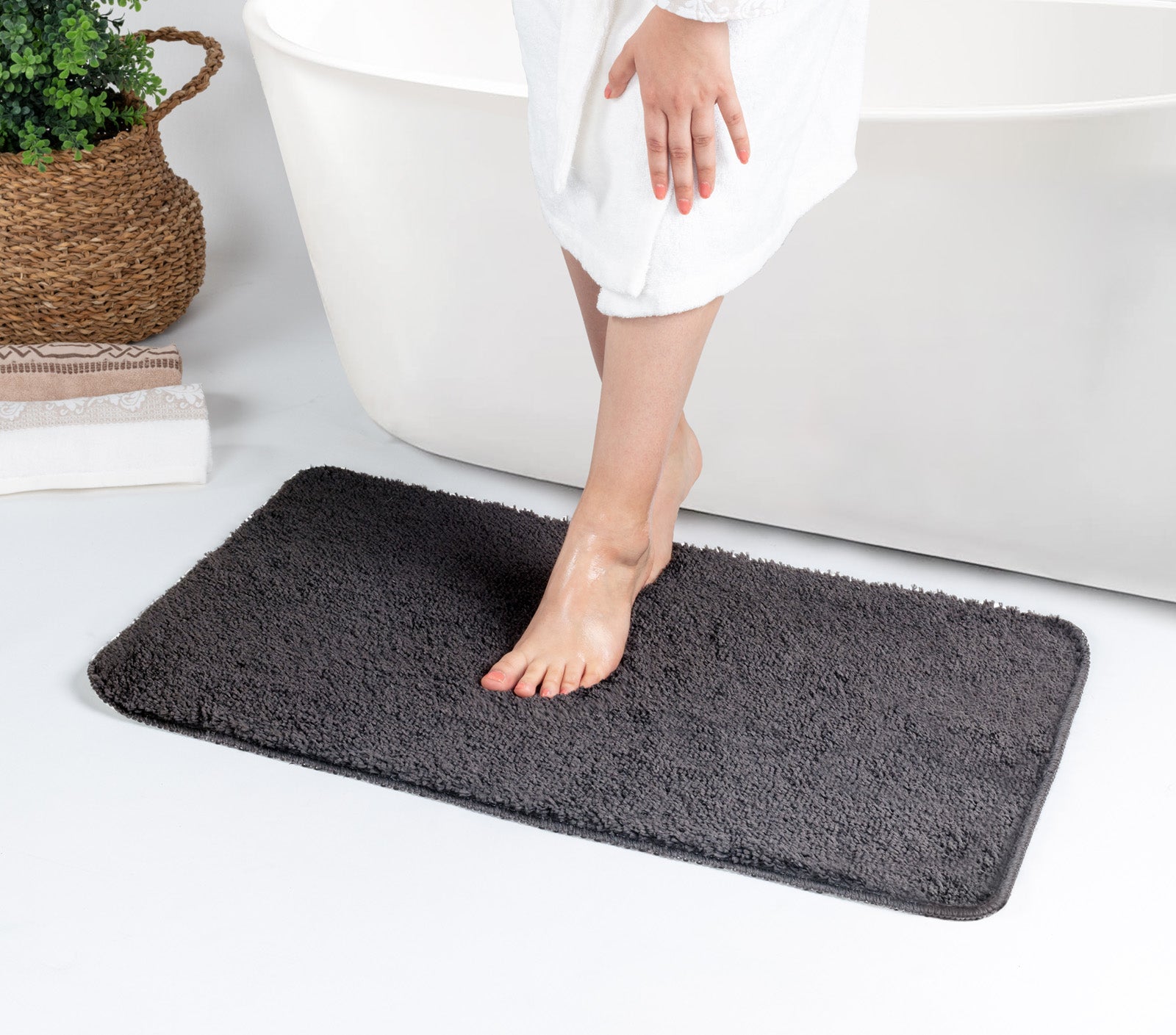 JUNE Machine Washable Anti-Slip Bathroom Area Rug