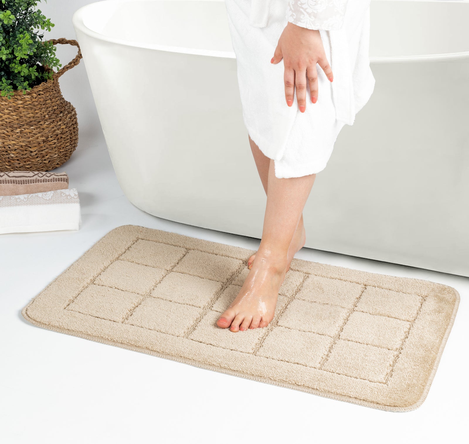 NOELLE 2 Machine Washable Anti-Slip Bathroom Area Rugs
