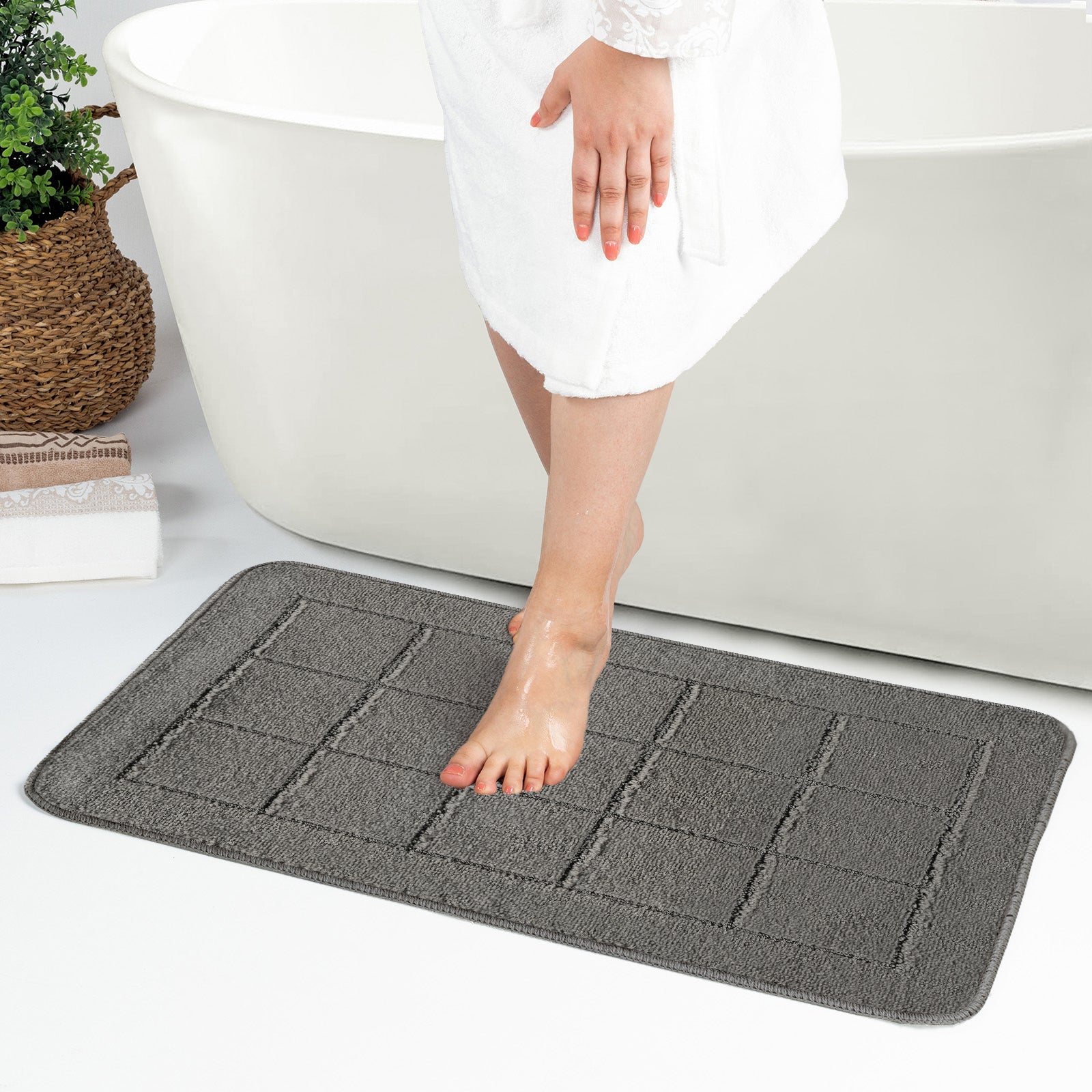NOELLE 2 Machine Washable Anti-Slip Bathroom Area Rugs